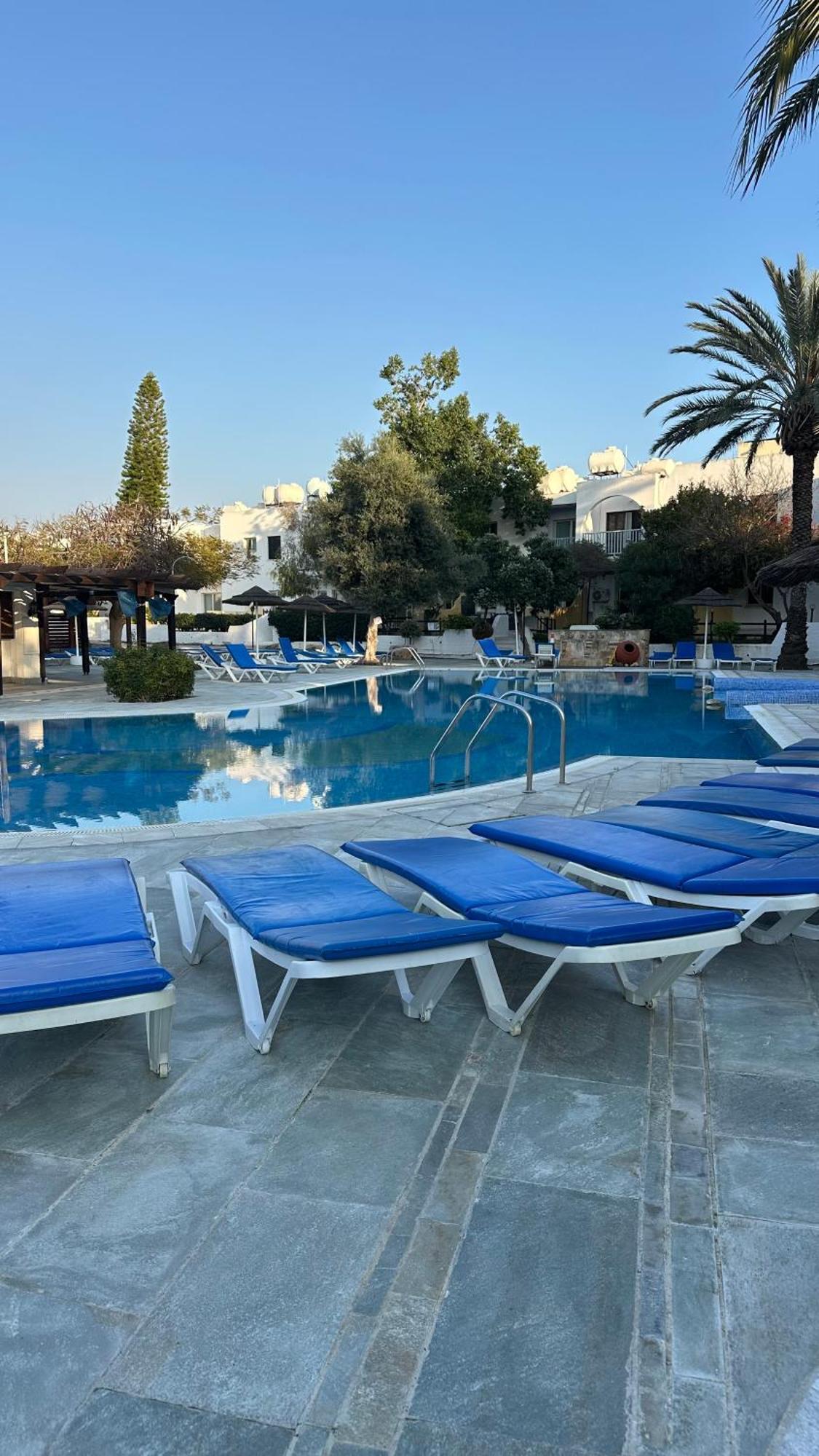 Paphos Gardens Studio Suite Exteriér fotografie