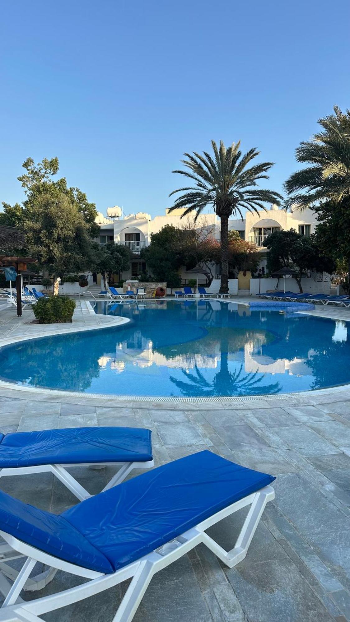 Paphos Gardens Studio Suite Exteriér fotografie