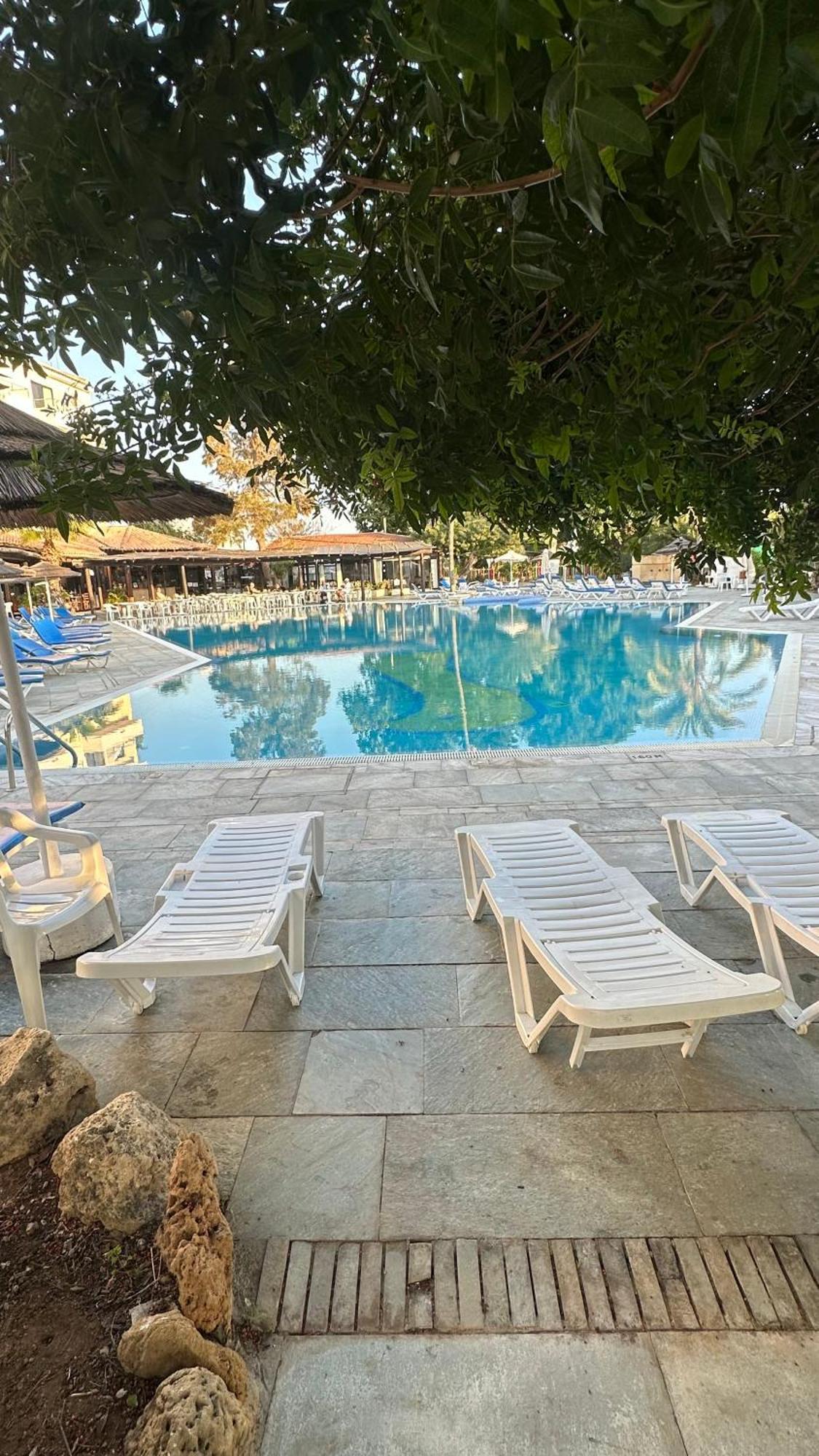Paphos Gardens Studio Suite Exteriér fotografie