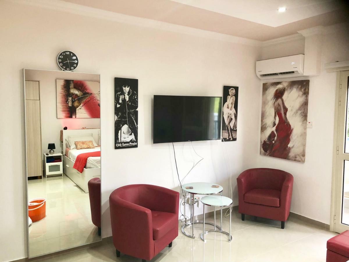 Paphos Gardens Studio Suite Exteriér fotografie